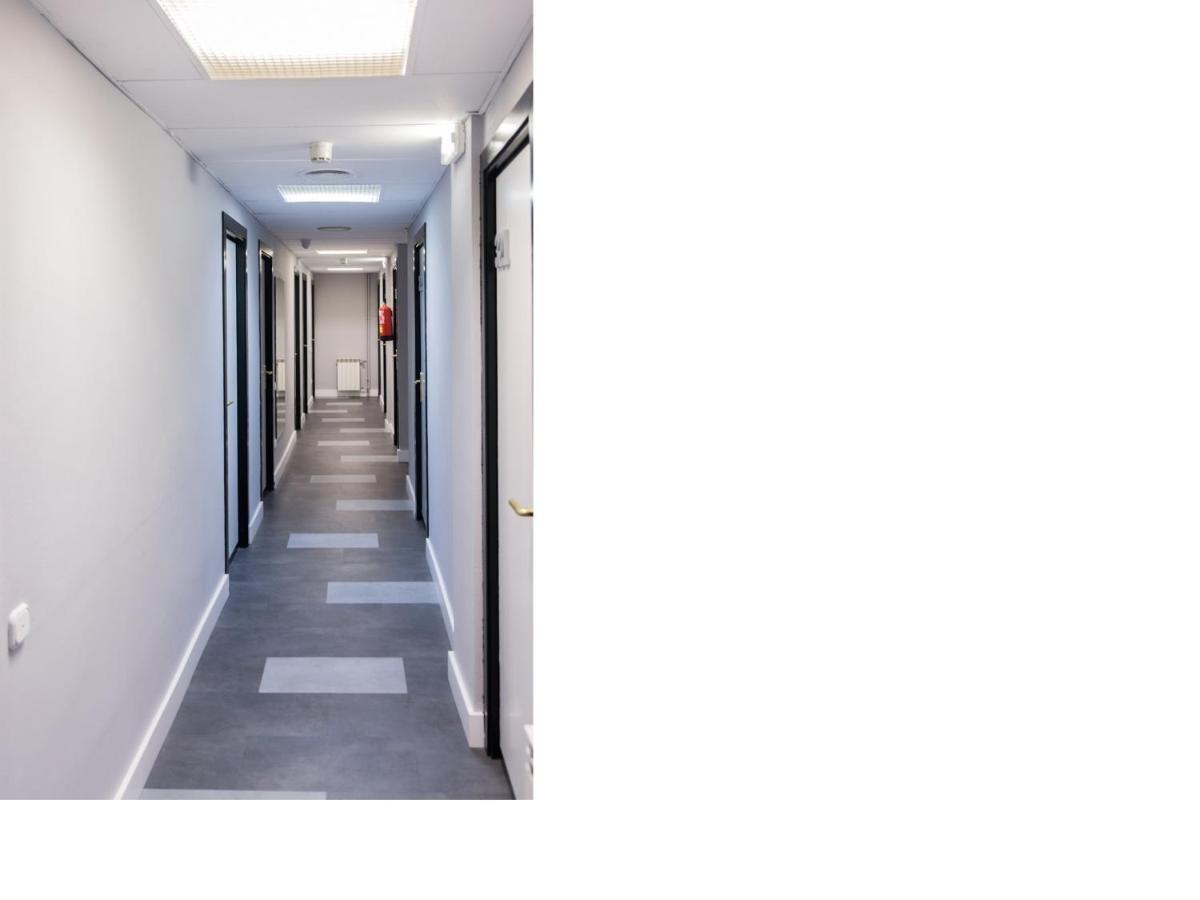 Residencia Universitaria Tagaste Barcelona Exterior photo